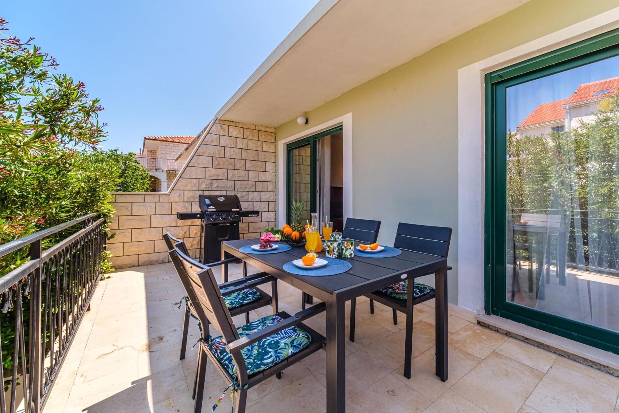 House Josipa Villa Supetar Ngoại thất bức ảnh